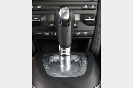 Die Schaltzentrale des neuen PDK-Getriebes. Smart-Fahrer sollten sich auf Anhieb zu Recht finden.