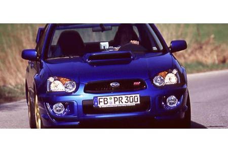 Keine Show, sondern Notwendigkeit:Unter der Haubenhutze liegtder Ladeluftkühler.