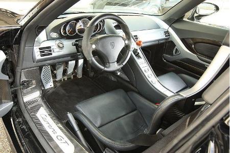 Die Innenraumarchitektur vermeidet spektakuläre Akzente.