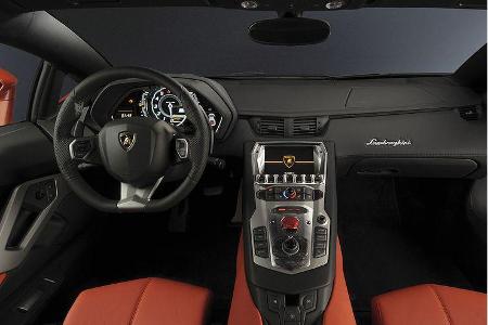 Lamborghini Aventador LP 700-4