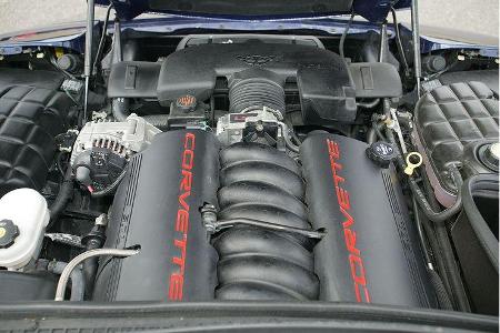 ... lässt es sich völlig entspannt knapp oberhalb des Standgas-Niveau im höchsten Gang durch die Stadt cruisen.