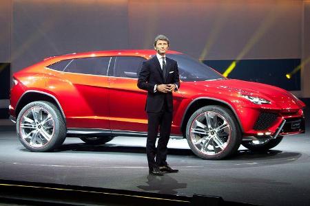 Lamborghini Urus und Stephan Winkelmann