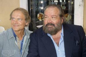Terence Hill (l.) und Bud Spencer verband über die Jahre hinweg eine enge Freundschaft.