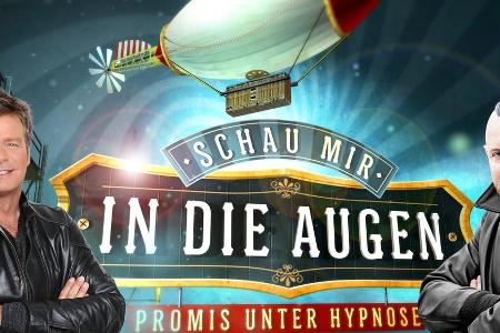 Moderator Oliver Geissen und Hypnotiseur Jan Becker (r.)