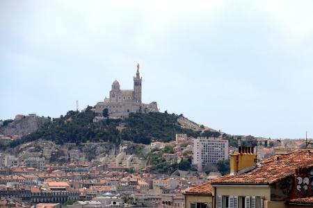 Marseille hat seinen eigenen Charme. Die größte französische Hafenstadt ist ein Schmelztiegel christlicher, muslimischer und...