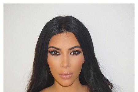 004 Kim Kardashian httpsinstagram.comkimkardashian 11250247_413555972163536_1243054133_n.jpg