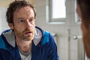 "Tatort: Hundstage": Gegen Kommissar Peter Faber (Jörg Hartmann) läuft ein Disziplinarverfahren