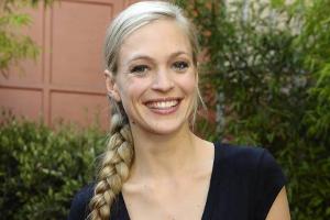 Julie Engelbrecht hält sich mit Sport und einer vernünftigen Ernährung fit - das savoir-vivre einer Halb-Französin pflegt si...