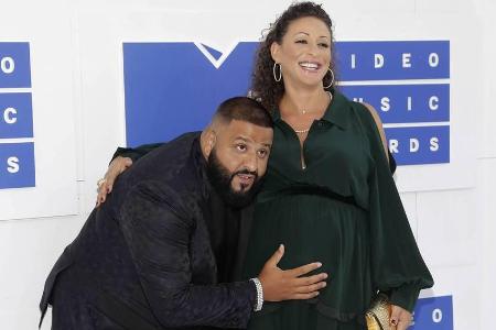 DJ Khaled und Nicole Tuck sind frischgebackene Eltern eines Sohnes