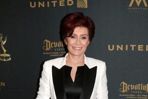 Sharon Osbourne benötigt ab und zu kleine Gedankenstützen
