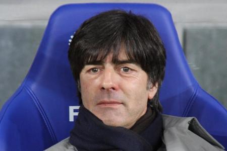 Bundestrainer Jogi Löw bekam beim Sportpresseball eine Auszeichnung