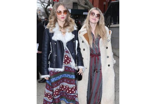 ...durch die wunderschönen Laufsteg-Schwestern Immy und Suki Waterhouse ergänzt wurden. Wer so viele Stars zur eigenen...