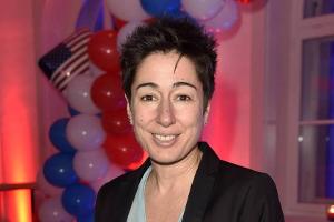 Die neue Preisträgerin des Annemarie-Renger-Preises ist Dunja Hayali