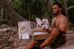 Fernab von der Zivilisation wird der Überlebenswille von Chuck (Tom Hanks) stark auf die Probe gestellt. Eines Tages wird ei...