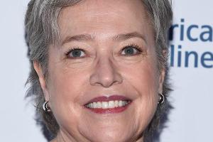Kathy Bates ist mit "Bad Santa 2" wieder im Kino zu sehen