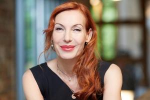 Ab 8. November ist Ute Lemper in der neuen Personality-Doku "6 Mütter" bei VOX zu sehen
