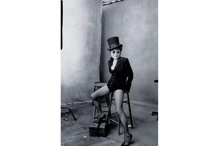 11/2016, Pirelli Kalender 2016