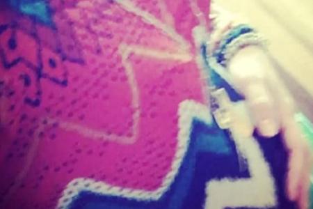 Pink ist immer im Rock'n'Roll-Modus, wie auch auf diesem Foto...