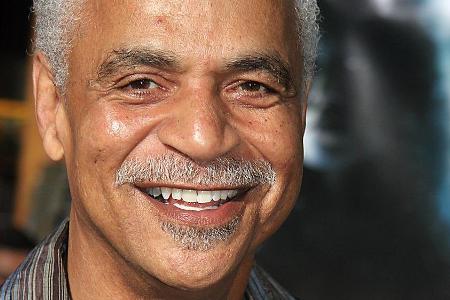 Vielen Fans ist Ron Glass, hier bei der 