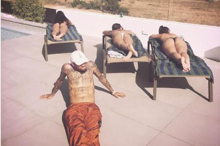 Chris Brown kann sich über seine Aussicht nicht beschweren.