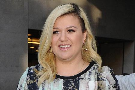 Auch Stars wie Kelly Clarkson haben Blackouts