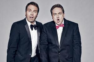 "Scheiße sagt man nicht, Scheiße sieht man!", sind sich Oliver Kalkofe und Oliver Rütten einig