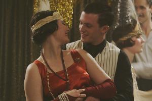 Gwendolyn (Maria Ehrich) und Gideon (Jannis Niewöhner) in den goldenen Zwanzigern