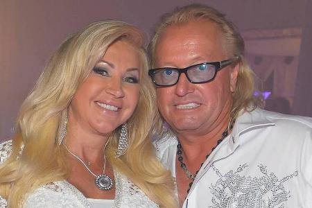 Immerhin fahren sie gern miteinander in Urlaub: Robert und Carmen Geiss