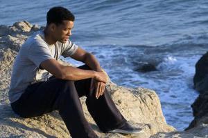 "Sieben Leben": Der junge Ingenieur Ben Thomas (Will Smith) trägt ein schreckliches Geheimnis mit sich.