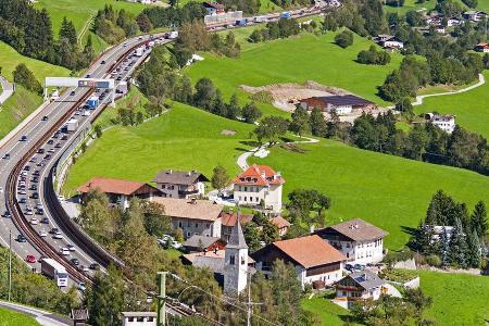 Die Brennerautobahn gehört zu den vielbefahrensten Strecken in Europa