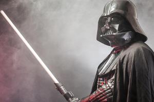 Bekommt die Hauptrolle: Alle Aufmerksamkeit möge mit Darth Vader sein