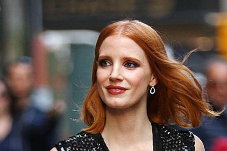 Der Bob passt zu nahezu jeder Haarfarbe: Schauspielerin Jessica Chastain (39) ließ ihre rote Haarpracht zu einem Long-Bob sc...