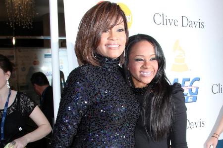 Fatale Parallelen: Bobbi Kristina mit Mama Whitney Houston