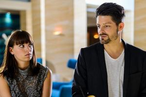 "Alles was zählt": Michelle beschließt trotz Carmens Bedenken, ihrem Vater Vincent eine Chance zu geben