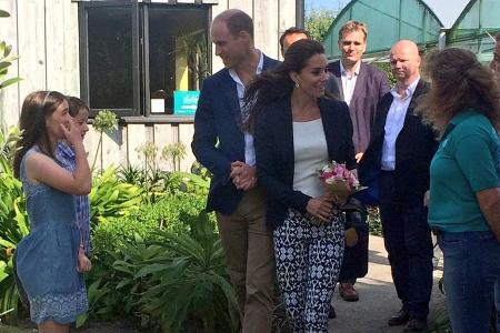 So sieht man sie selten: Herzogin Kate in Stoffhose