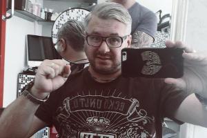 Der Wiesn-Haarschnitt sitzt: Moses Wolff ist bereit für das Oktoberfest