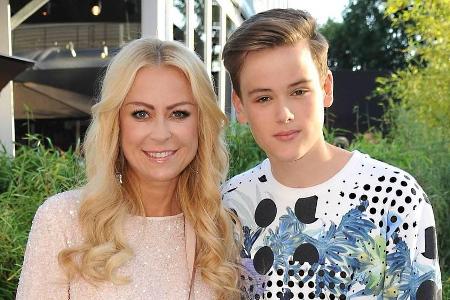 Jenny Elvers und ihr Sohn Paul Ende Juni bei der Fashion Week in Berlin