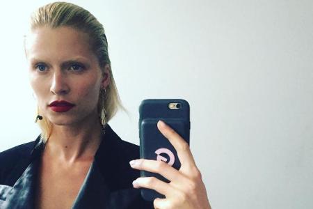 Mit diesem Selfie zeigt Lena Gercke ihren 