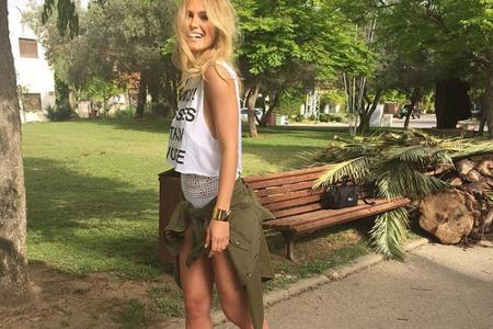 Was das Topmodel aus Israel außerdem so sexy macht: Ihr strahlend schönes Lächeln.