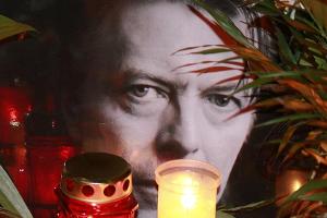 Devotionalien von David Bowie sind nach dessen Tod heiß begehrt