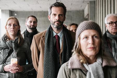 Die Mitglieder der religiösen Vereinigung Pro Vita protestieren gegen die Sterbehilfe