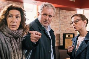 "Tatort: Die Kunst des Krieges": Bibi Fellner (Adele Neuhauser, l.) und Moritz Eisner (Harald Krassnitzer) ermitteln im Wien...