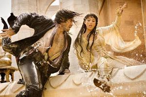 "Prince of Persia: Der Sand der Zeit": Prinz Dastan (Jake Gyllenhaal) und Prinzessin Tamina (Gemma Arterton) fliehen aus der...