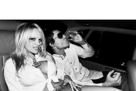 002 Pamela Anderson httpsinstagram.compamelaanderson 11931101_441049899417028_1325405655_n.jpg