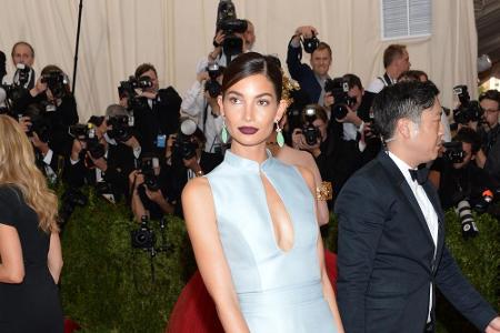 Zur Liste der Topmodels, die Swift umringen, soll außerdem Lily Aldridge (2,6 Millionen Instagram-Follower) zählen. Der 
