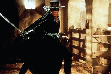 Die berühmte Figur des Zorro wurde von Schriftsteller Johnston McCulley erfunden. Zu den zahlreichen Filmen über den Helden ...