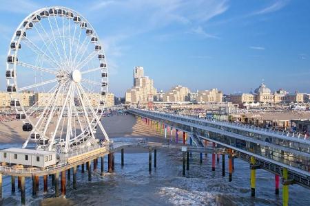 Das Riesenrad in Scheveningen wurde auf dem Meer erbaut