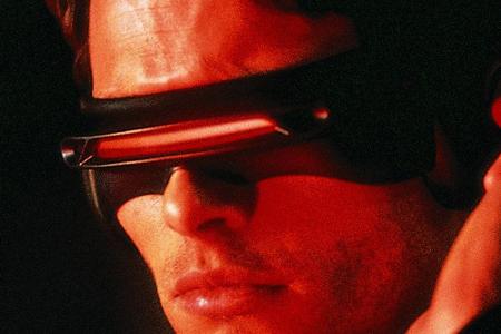 Im Fall von Scott Summers/Cyclops können aufgrund seiner Laser-Augen Blicke tatsächlich töten. In der Original-Reihe wurde e...