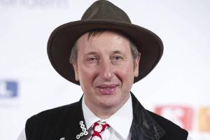 Schäfer Heinrich wurde durch die RTL-Show "Bauer sucht Frau" bekannt