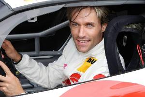 Als Rennfahrer kann Sven Hannawald natürlich gute Tipps für alle Autofahrer an den Mann bringen